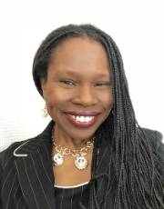 Dannielle Davis headshot Dannielle Davis