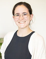 Allison Seeger Allison Seeger headshot