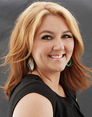 Emily Hemingway Portrait image of Emily Hemingway