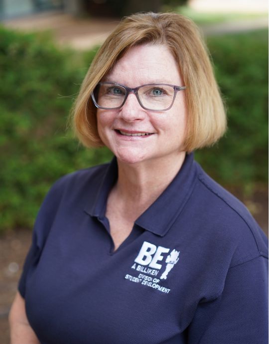 Kathy Fernandez Image of Kathy Fernandez