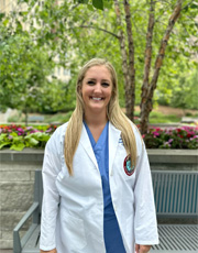 Headshot of Elizabeth Caravana Headshot of Elizabeth Caravana