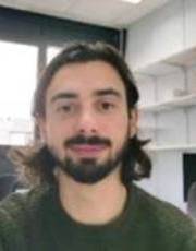 headshot Simon Guignard headshot Simon Guignard