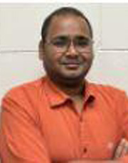 Headshot of Vinett Babu Headshot of Vinett Babu