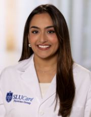 Headshot of Sunna Khan