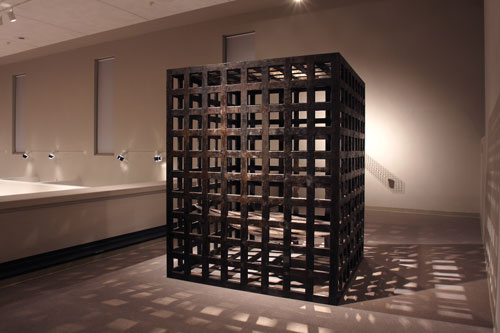 Thomas Skomski, Pietà, 1992. Courtesy of the artist. Photo by Jeffrey Vaughn. Thomas Skomski, Pietà, 1992. Courtesy of the artist. Photo by Jeffrey Vaughn.