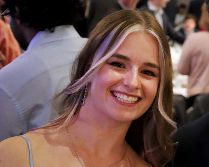 Headshot of Jordan Beveridge