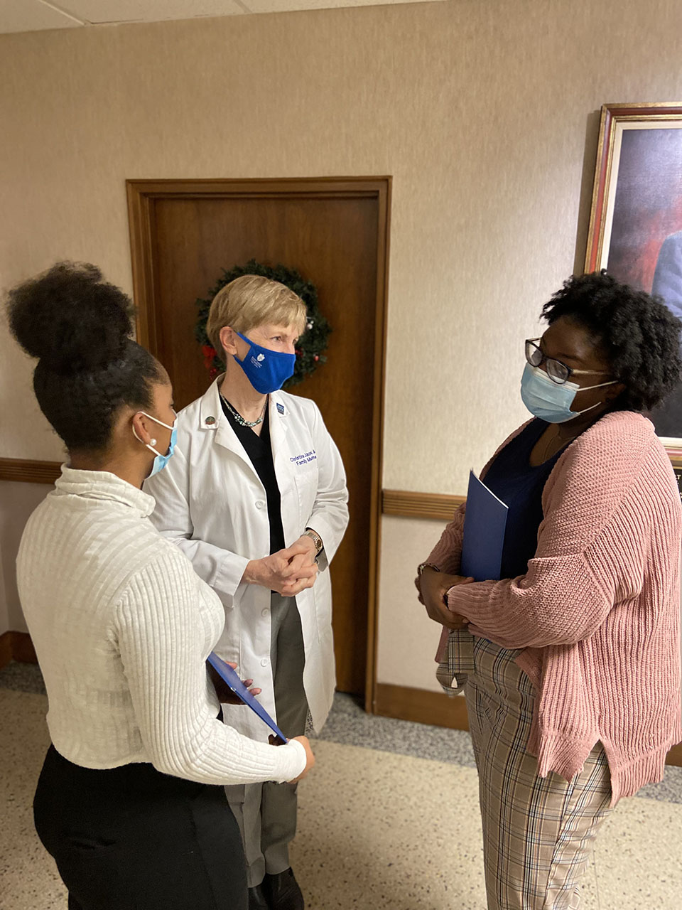 SLU Medical Students and Dean placeholder