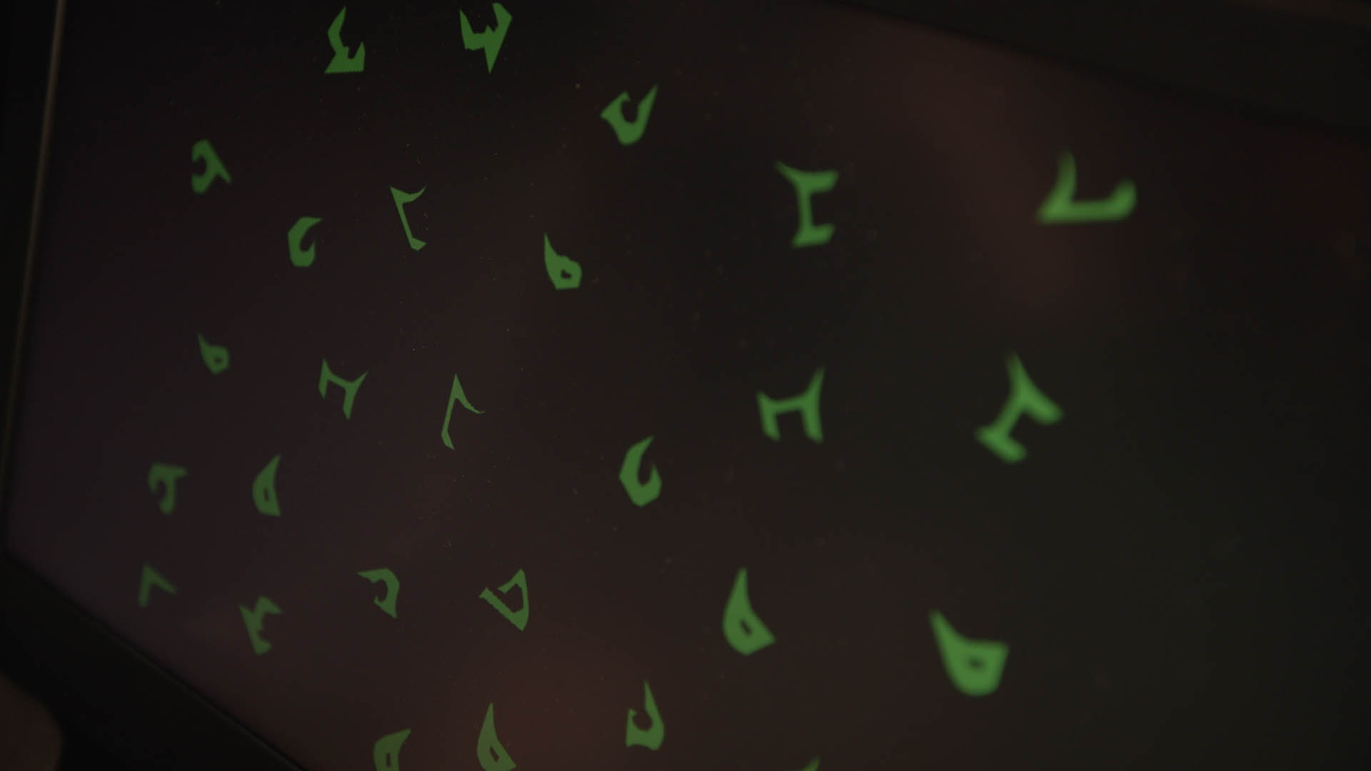 Distraction task performed by teens during the driving-simulation based trainings. Distraction task performed by teens during the driving-simulation based trainings.