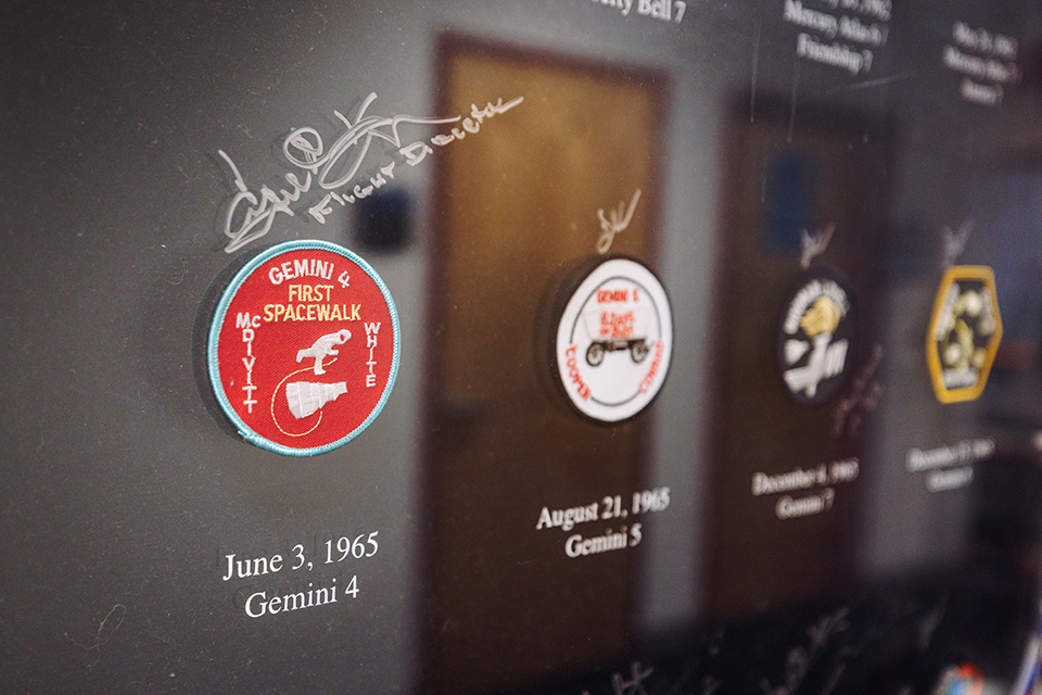 Gene Kranz's signature on a commemorative timeline in McDonnell Douglas Hall. Gene Kranz's signature on a commemorative timeline in McDonnell Douglas Hall.