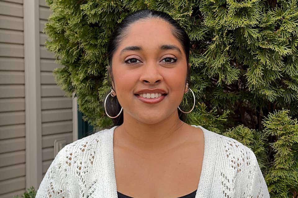 Headshot of Pranavi Kolouju